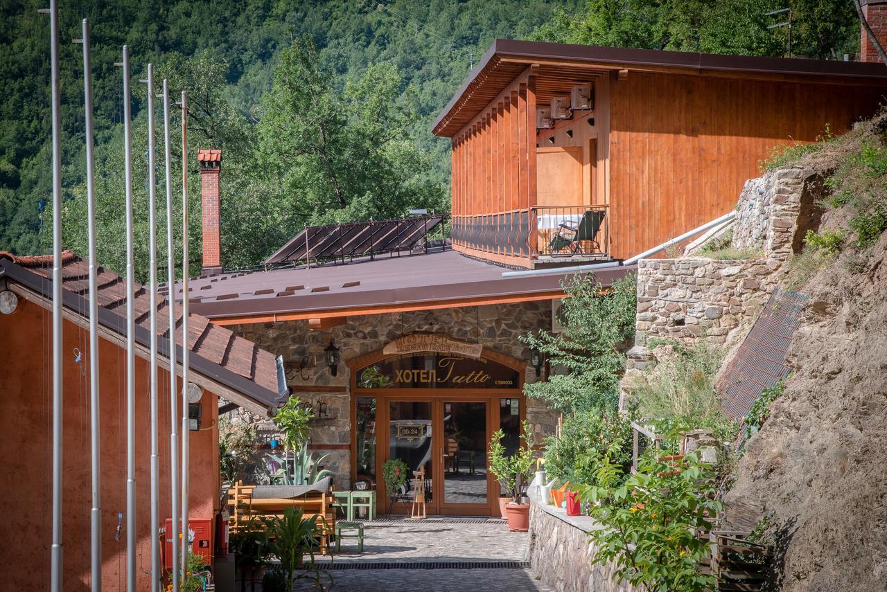 Hotel Tutto Galicnik Buitenkant foto